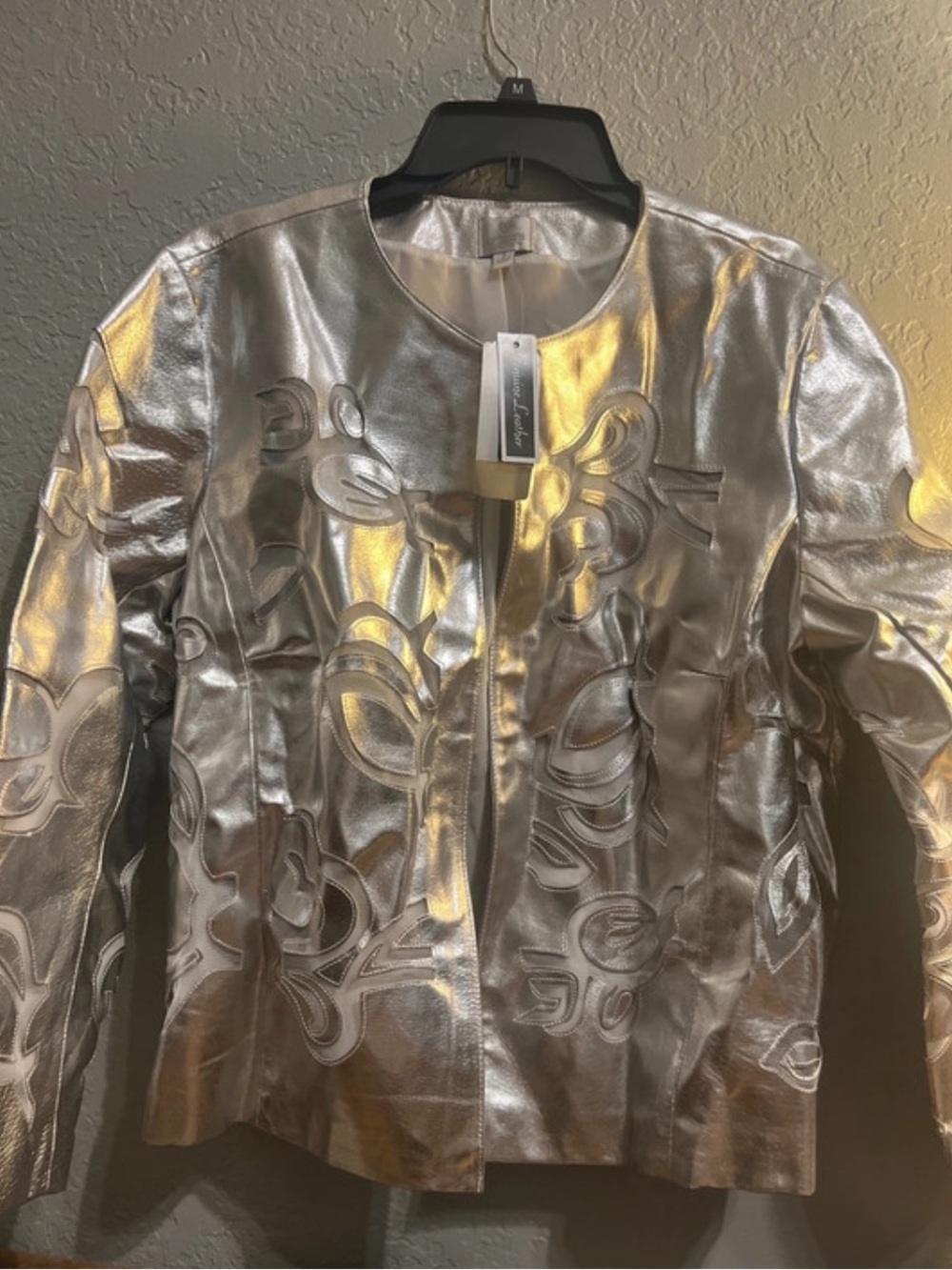 CHICO’S VINTAGE SILVER ANNIVERSARY ODILE OTRWEAR METALLIC SILVER LEATHER JACKET